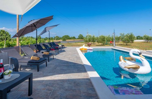 Topid Villa | 120 m² Villa ∙ 3 bedrooms ∙ 8 guests