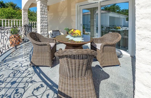 Kastel Apartment | 121 m² Apartment ∙ 2 bedrooms ∙ 4 guests
