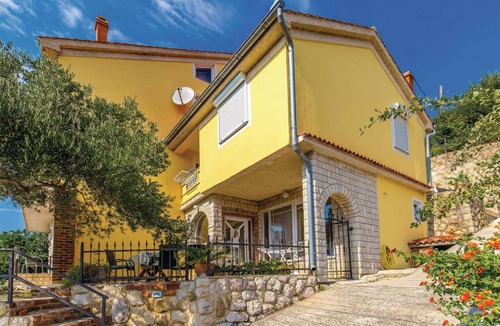 Supetarska Draga Apartment | 122 m² Apartment ∙ 3 bedrooms ∙ 6 guests