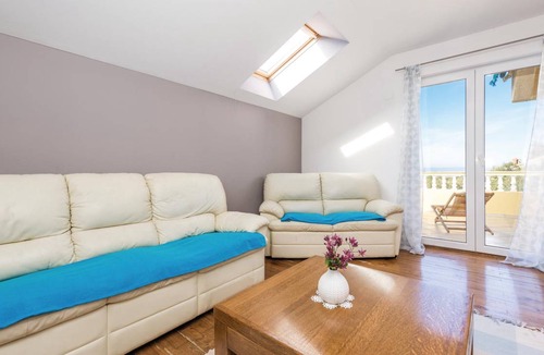 Supetarska Draga Apartment | 122 m² Apartment ∙ 3 bedrooms ∙ 6 guests