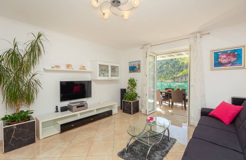 Municipality of Dubrovnik Apartment | 124 m² Apartment ∙ 4 bedrooms ∙ 8 guests