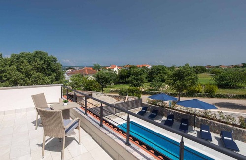 Porat Villa | 125 m² Villa ∙ 3 bedrooms ∙ 8 guests