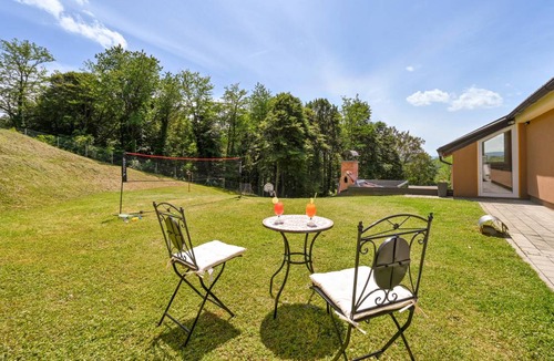 Vinica House | 126 m² House ∙ 2 bedrooms ∙ 7 guests