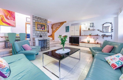 Trsteno House | 129 m² House ∙ 3 bedrooms ∙ 8 guests