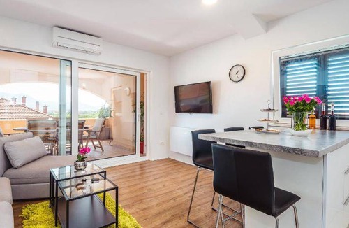 Metkovic Apartment | 130 m² Apartment ∙ 3 bedrooms ∙ 10 guests