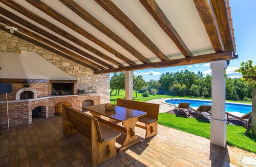 Laginji House | 130 m² House ∙ 2 bedrooms ∙ 4 guests