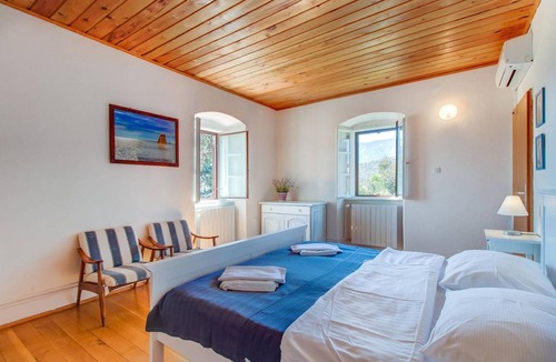 Mali Losinj Villa | 130 m² Villa ∙ 3 bedrooms ∙ 8 guests