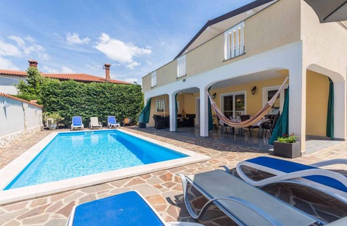 Kaldanija Apartment | 135 m² Apartment ∙ 3 bedrooms ∙ 6 guests