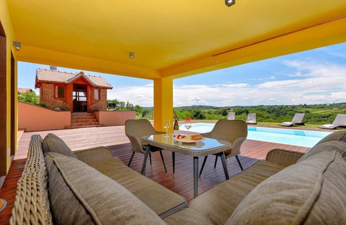 Selnica House | 135 m² House ∙ 2 bedrooms ∙ 6 guests