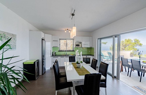 Prigradica House | 136 m² House ∙ 3 bedrooms ∙ 6 guests