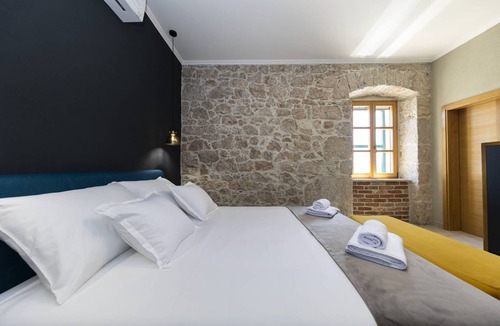 Municipality of Murter Apartment | 140 m² Apartment ∙ 3 bedrooms ∙ 6 guests