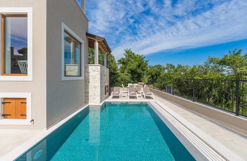 Baredine House | 140 m² House ∙ 3 bedrooms ∙ 6 guests