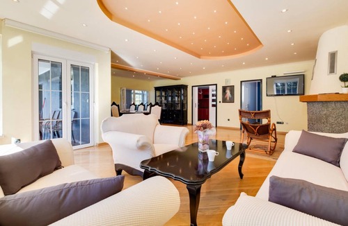 Kraljevec Sesvetski House | 140 m² House ∙ 3 bedrooms ∙ 6 guests