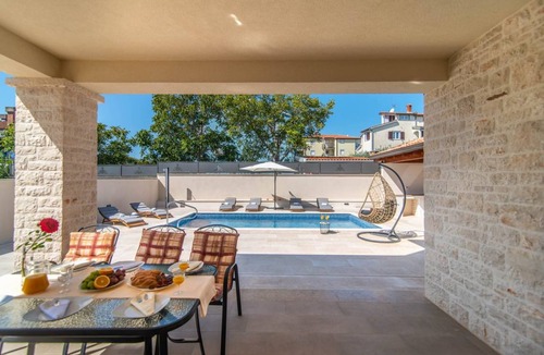 Vrvari Villa | 140 m² Villa ∙ 3 bedrooms ∙ 6 guests
