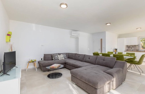 Sikici House | 142 m² Maisonette ∙ 4 bedrooms ∙ 10 guests