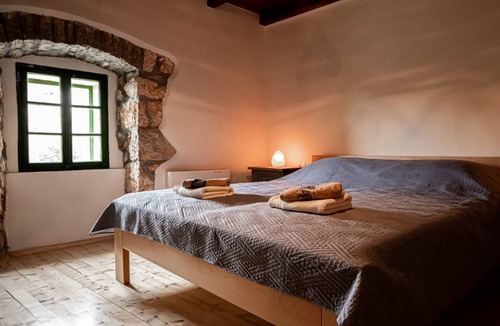 Cres House | 145 m² House ∙ 3 bedrooms ∙ 6 guests