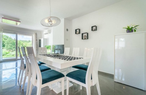 Topid House | 145 m² House ∙ 4 bedrooms ∙ 8 guests