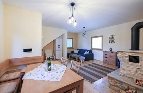 Brestovac House | 147 m² House ∙ 2 bedrooms ∙ 6 guests