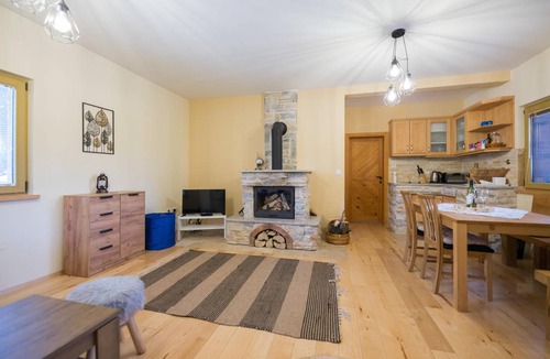 Brestovac House | 147 m² House ∙ 2 bedrooms ∙ 6 guests