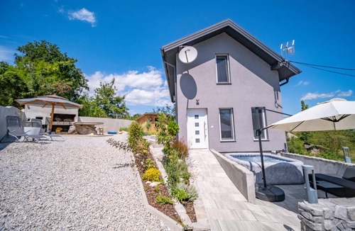 Donji Skrad House | 147 m² House ∙ 4 bedrooms ∙ 8 guests