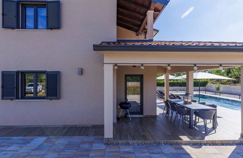 Topid Other | 150 m² Accommodation ∙ 4 bedrooms ∙ 8 guests
