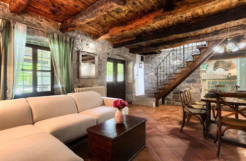 Buzet Apartment | 150 m² Apartment ∙ 4 bedrooms ∙ 8 guests