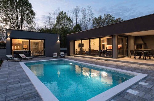 Zupanici House | 150 m² House ∙ 2 bedrooms ∙ 6 guests