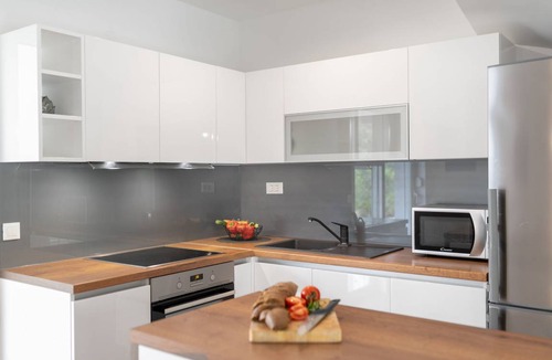 Srima House | 150 m² House ∙ 3 bedrooms ∙ 6 guests