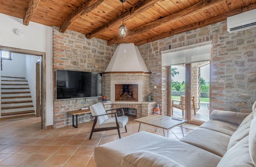 Cabrunici House | 150 m² House ∙ 4 bedrooms ∙ 8 guests