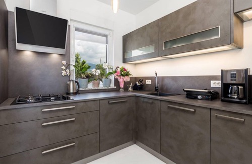 Sarsoni House | 150 m² House ∙ 4 bedrooms ∙ 8 guests