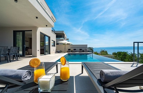 Podstrana Villa | 150 m² Villa ∙ 4 bedrooms ∙ 8 guests