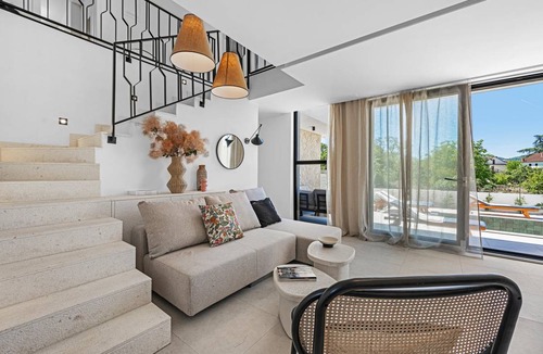 Bilice House | 156 m² House ∙ 4 bedrooms ∙ 8 guests