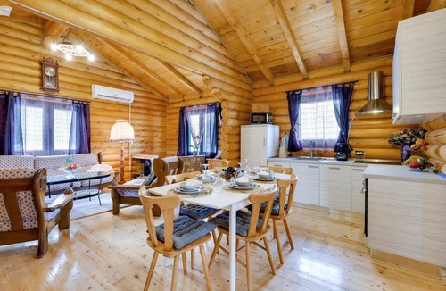 Petrinja House | 158 m² House ∙ 3 bedrooms ∙ 6 guests