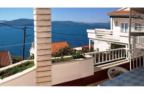 Komarna Resort | 16 m² Private room ∙ 3 guests