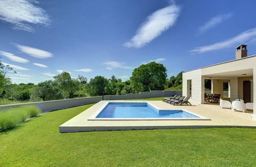 Kavran House | 160 m² House ∙ 2 bedrooms ∙ 6 guests