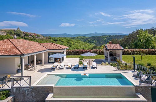 Grabri House | 160 m² House ∙ 3 bedrooms ∙ 6 guests