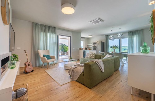 Grabri House | 160 m² House ∙ 3 bedrooms ∙ 6 guests