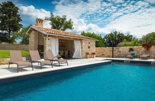 Kurili House | 160 m² Maisonette ∙ 3 bedrooms ∙ 7 guests