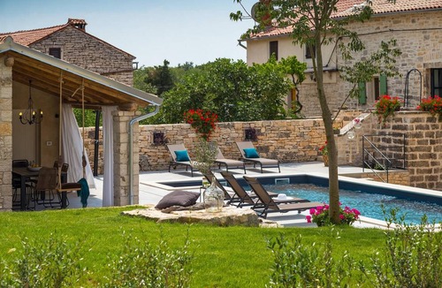 Kurili House | 160 m² Maisonette ∙ 3 bedrooms ∙ 7 guests