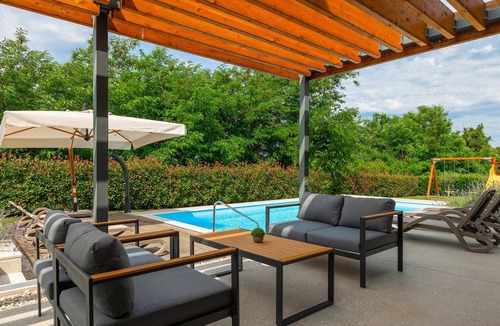 Lasici House | 164 m² House ∙ 4 bedrooms ∙ 8 guests