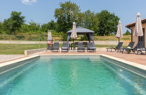 Topid House | 165 m² House ∙ 3 bedrooms ∙ 8 guests