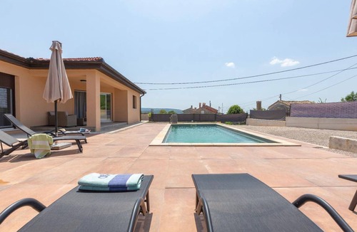 Topid House | 165 m² House ∙ 3 bedrooms ∙ 8 guests