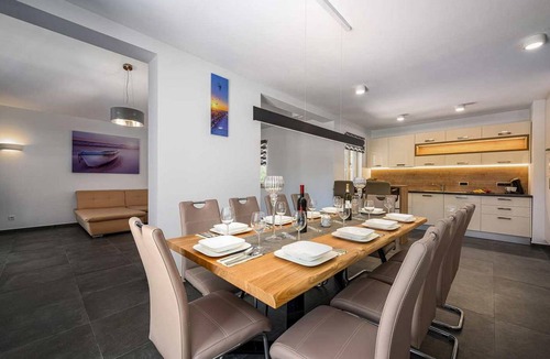 Jasenovica House | 165 m² House ∙ 4 bedrooms ∙ 8 guests