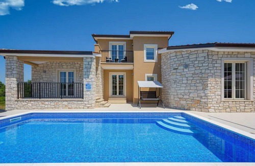 Jasenovica House | 165 m² House ∙ 4 bedrooms ∙ 8 guests