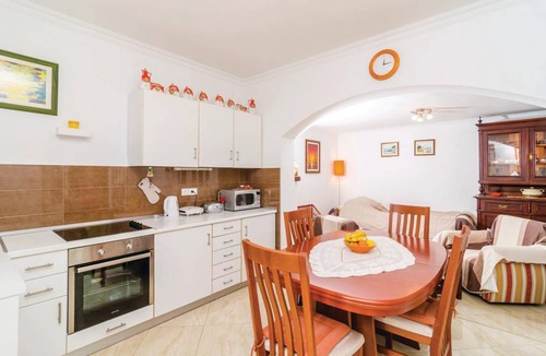 Trsteno House | 165 m² Maisonette ∙ 5 bedrooms ∙ 10 guests
