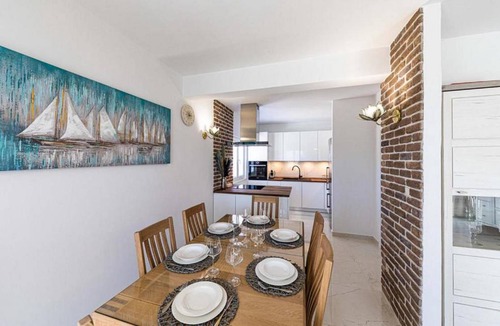 Seget House | 168 m² House ∙ 6 bedrooms ∙ 8 guests
