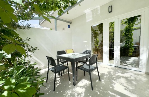 Bidol Apartment | 17 Pines Premium