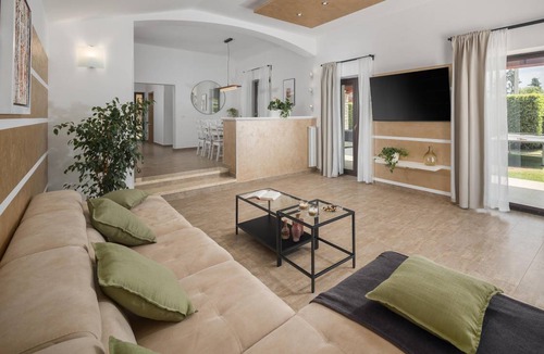 Buje House | 170 m² House ∙ 4 bedrooms ∙ 8 guests