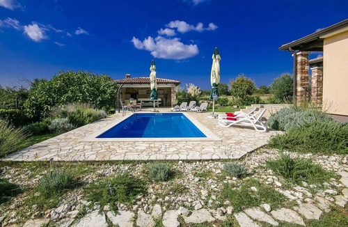 Susnjici Villa | 170 m² Villa ∙ 3 bedrooms ∙ 8 guests