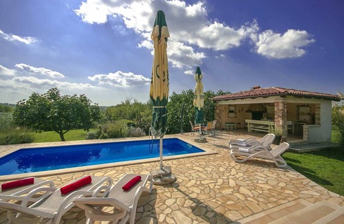 Susnjici Villa | 170 m² Villa ∙ 3 bedrooms ∙ 8 guests